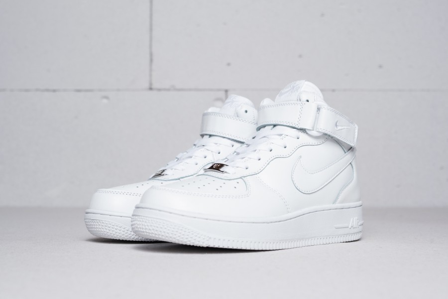Кроссовки Nike Air Force 1