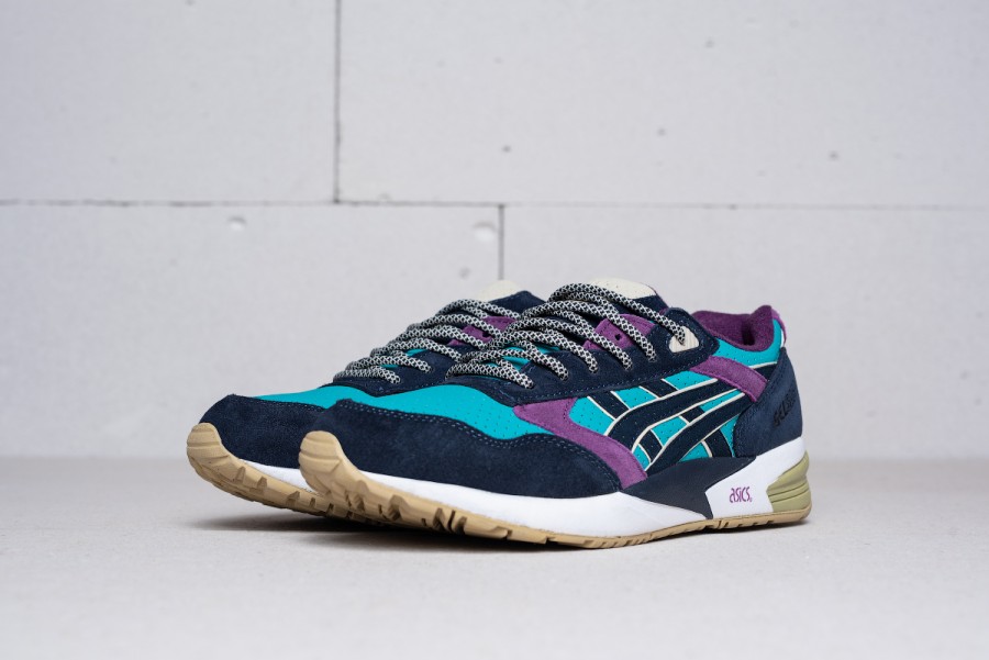 Кроссовки Asics Gel Saga