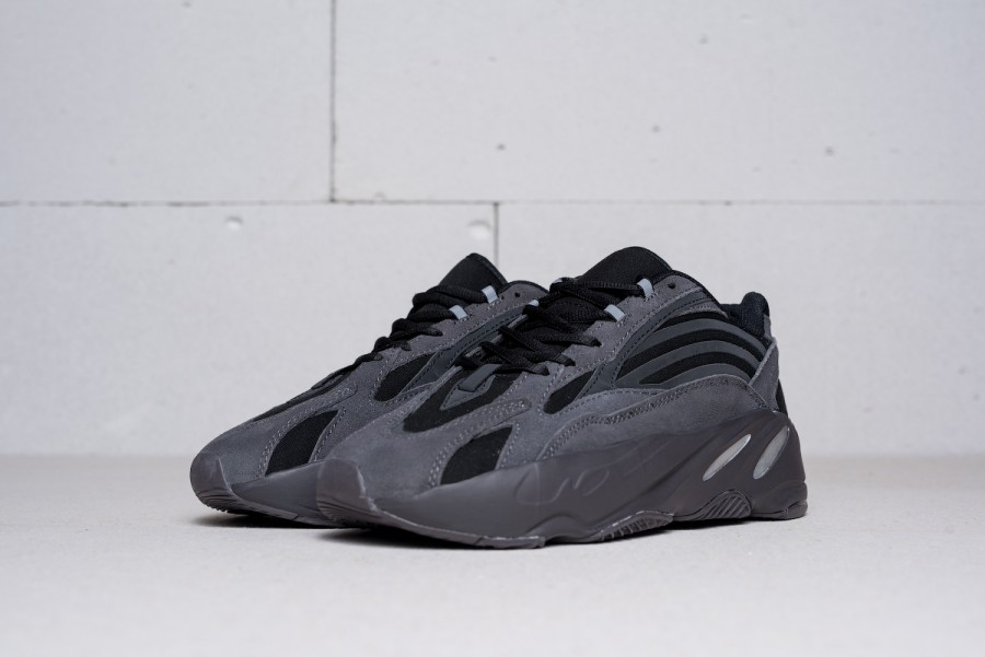 Кроссовки Adidas Yeezy Wave Runner 700