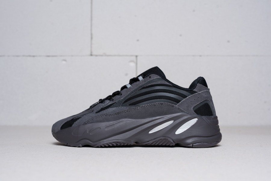 Кроссовки Adidas Yeezy Wave Runner 700