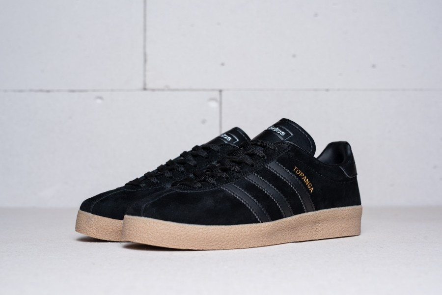 Кроссовки Adidas Topanga