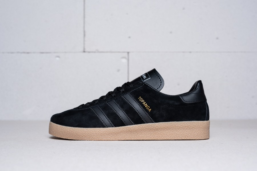 Кроссовки Adidas Topanga