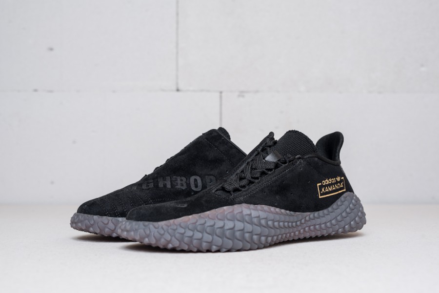 Кроссовки Adidas Kamanda