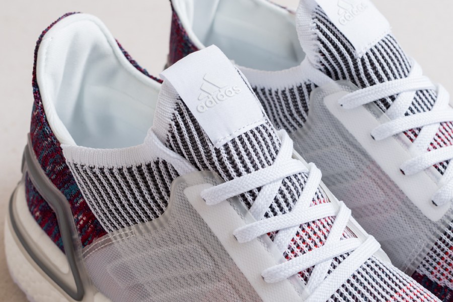 Кроссовки Adidas Ultra Boost 2019