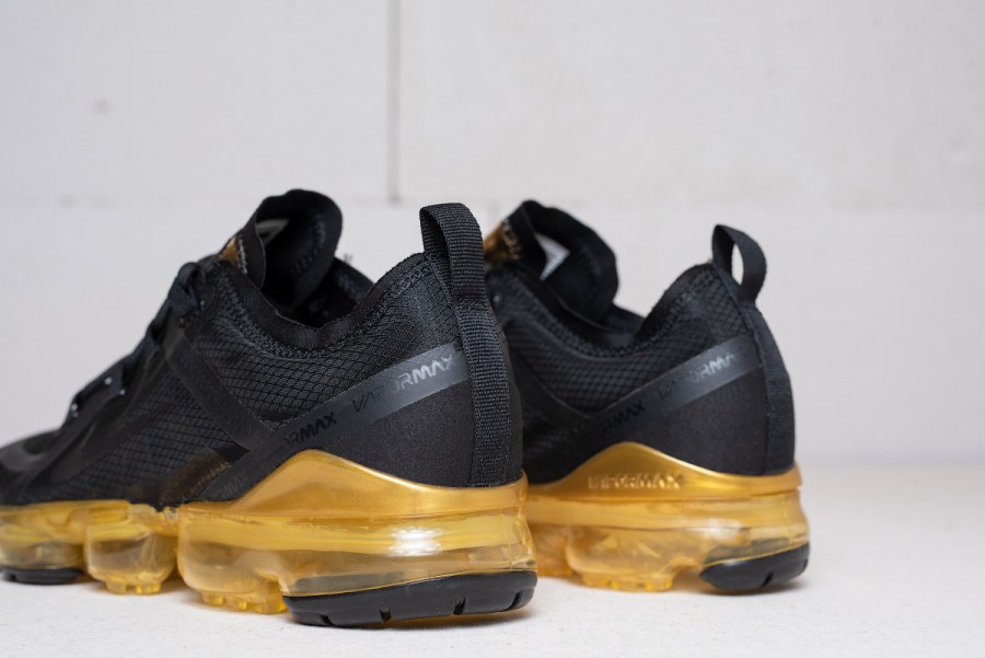 Кроссовки Nike Air VaporMax 2019