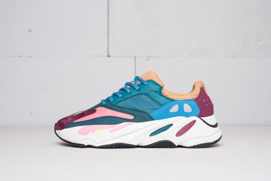 Кроссовки Adidas Yeezy Wave Runner 700