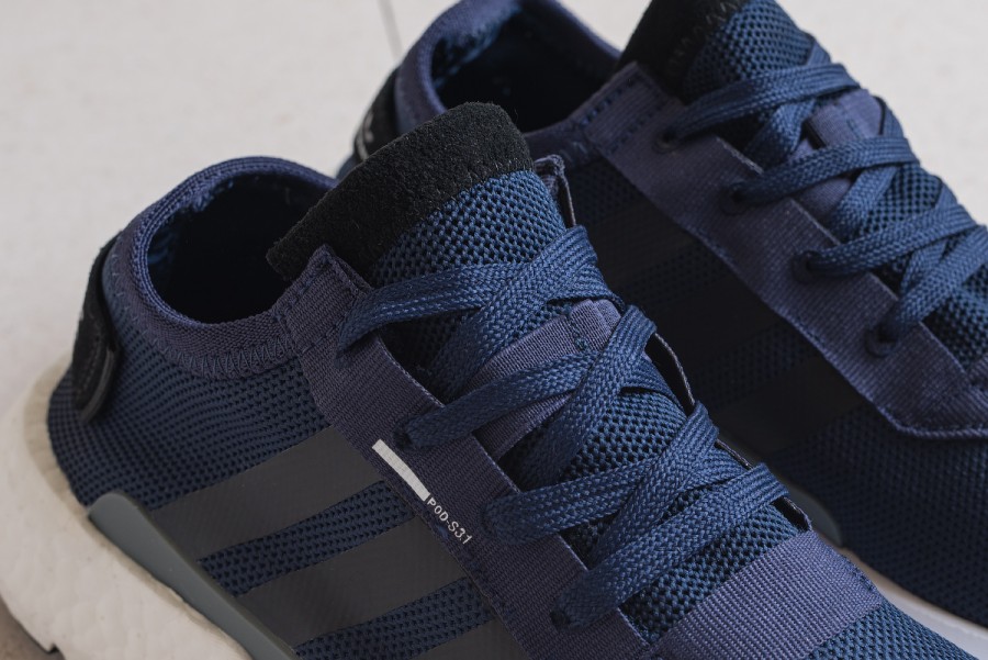 Кроссовки Adidas POD-S3.1