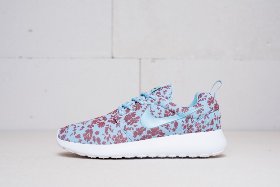Кроссовки Nike Roshe Run