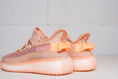 Кроссовки Adidas Yeezy 350 V2