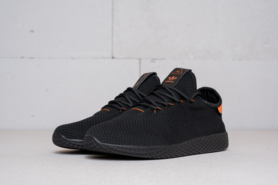 Кроссовки Adidas Tennis Hu × Pharrell Williams