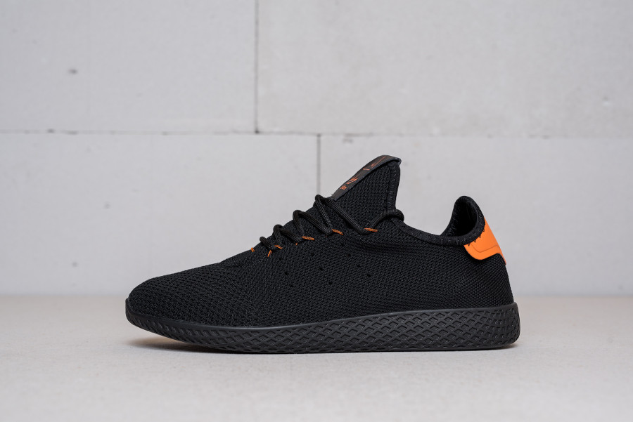 Кроссовки Adidas Tennis Hu × Pharrell Williams