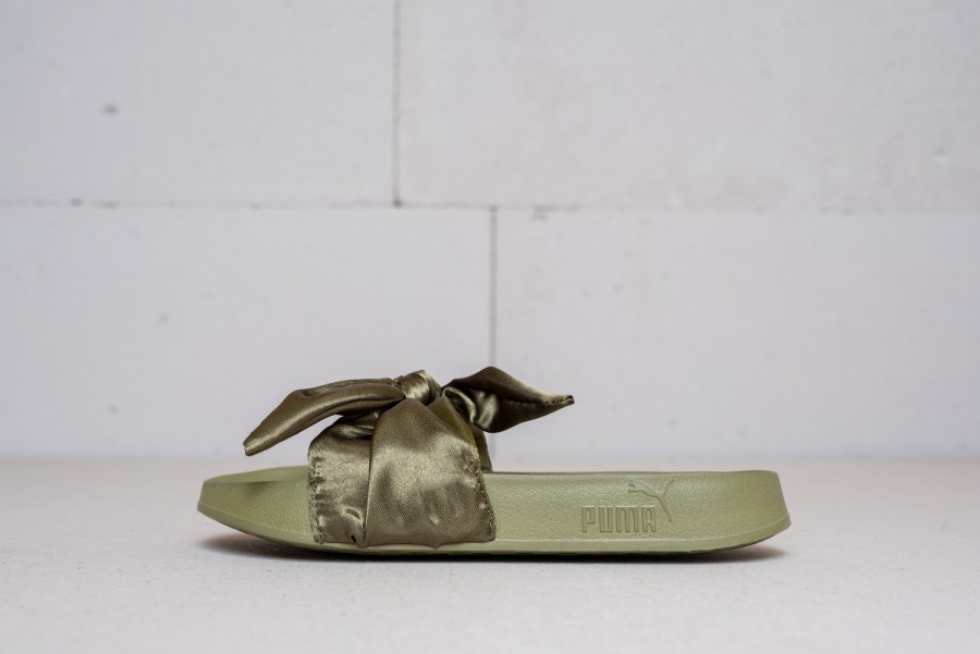 Шлепанцы Puma Bow Slide Wns x Rihanna Fenty
