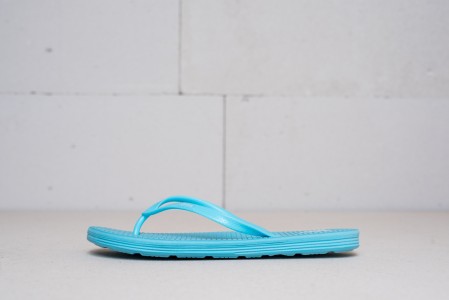 Сланцы Adidas