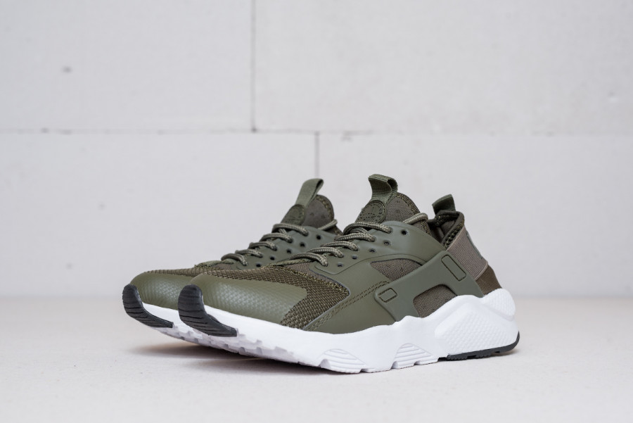 Кроссовки Nike Air Huarache Run Ultra