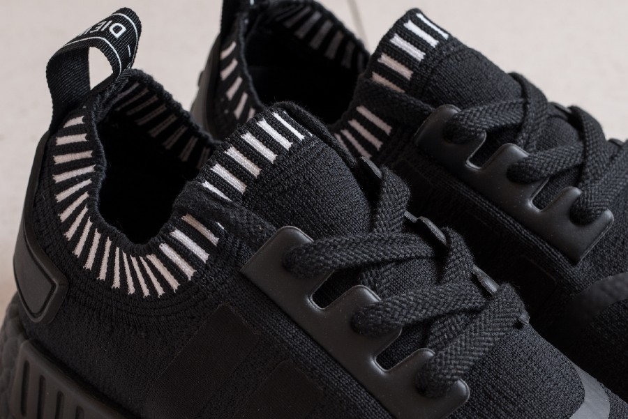 Кроссовки Adidas NMD R1