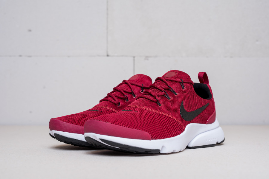 Кроссовки Nike Presto Fly