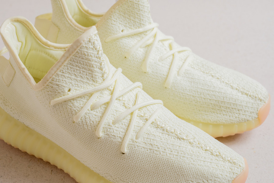 Кроссовки Adidas Yeezy 350 boost
