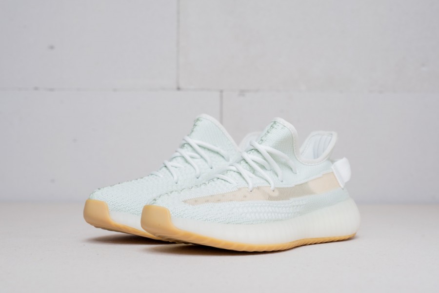 Кроссовки Adidas Yeezy 350 V2