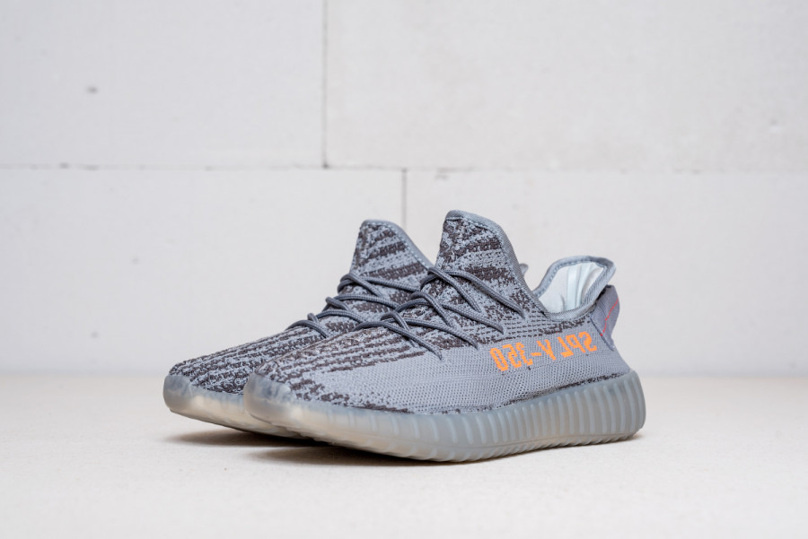 Кроссовки Adidas Yeezy 350 V2 boost