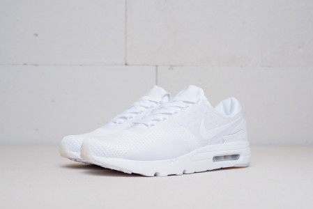Кроссовки Nike Air Max Zero