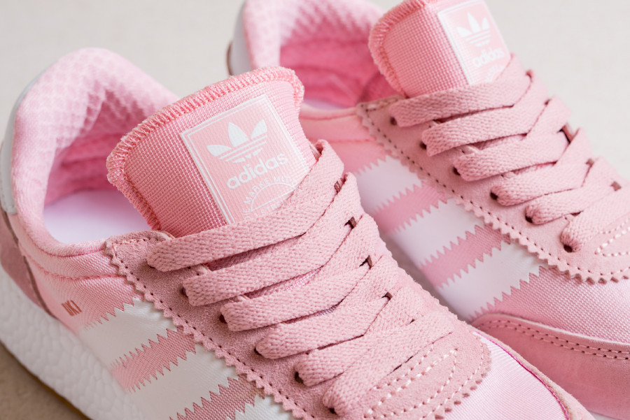 Кроссовки Adidas Iniki Runner Boost