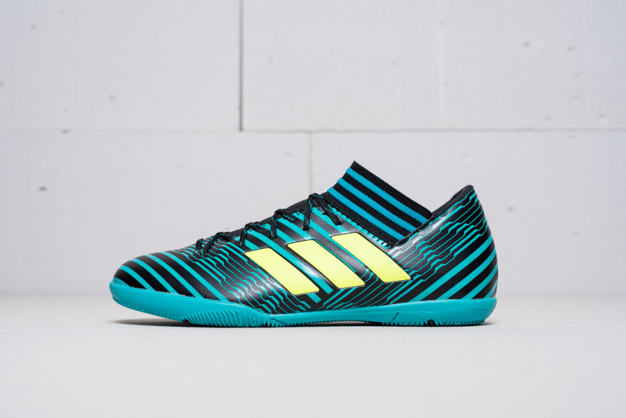 Футбольная обувь Adidas Nemeziz Tango 17.3 IC