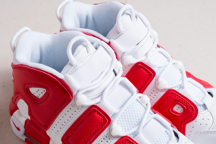 Кроссовки Nike Air More Uptempo