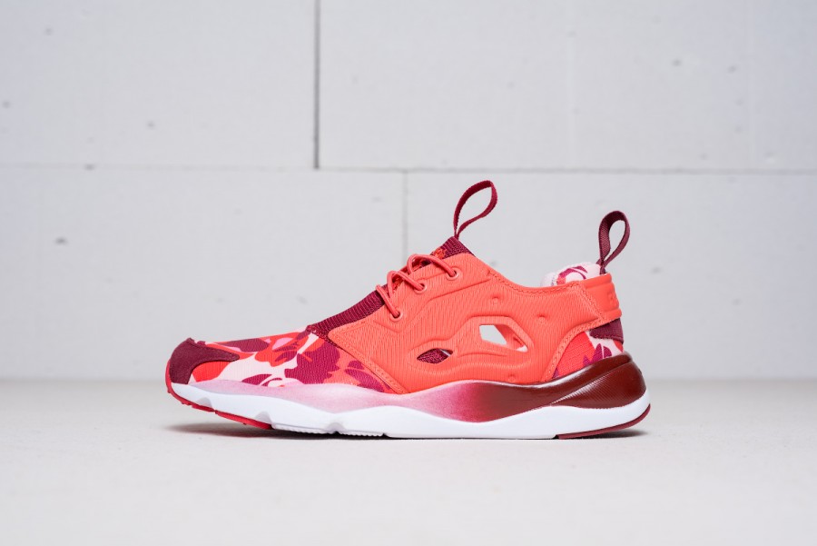 Кроссовки Reebok Furylite