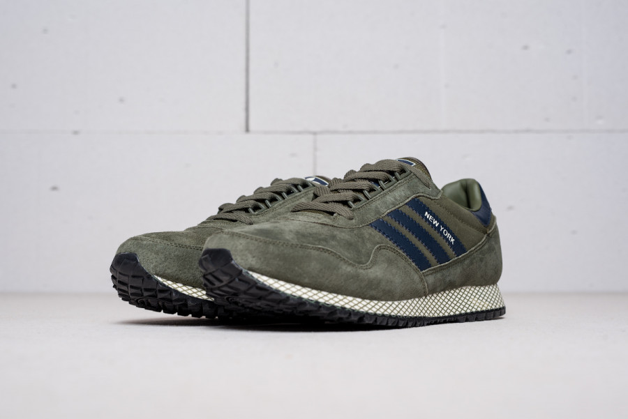 Кроссовки Adidas New York