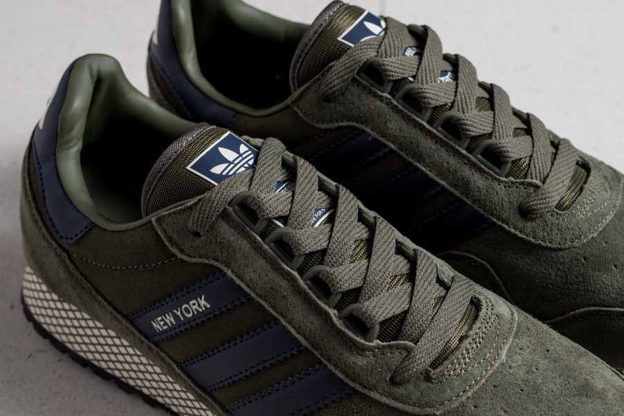 Кроссовки Adidas New York
