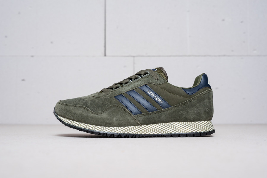 Кроссовки Adidas New York