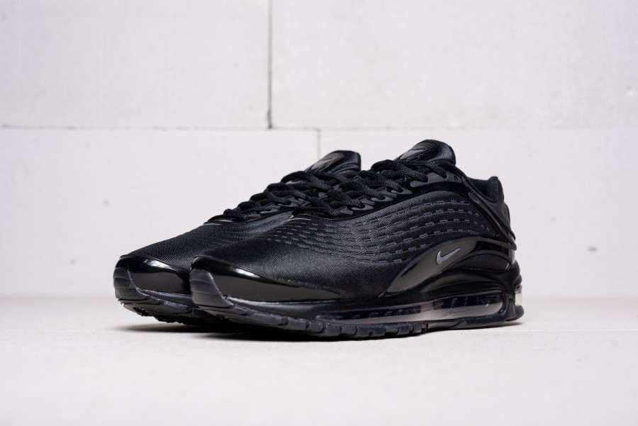 Кроссовки Nike Air Max Deluxe