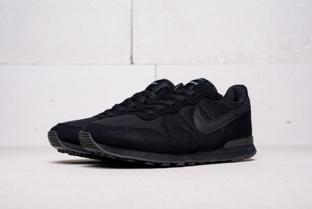 Кроссовки Nike Internationalist