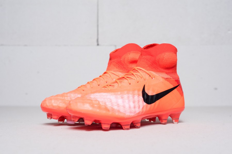 Футбольная обувь Nike Magista Obra II FG