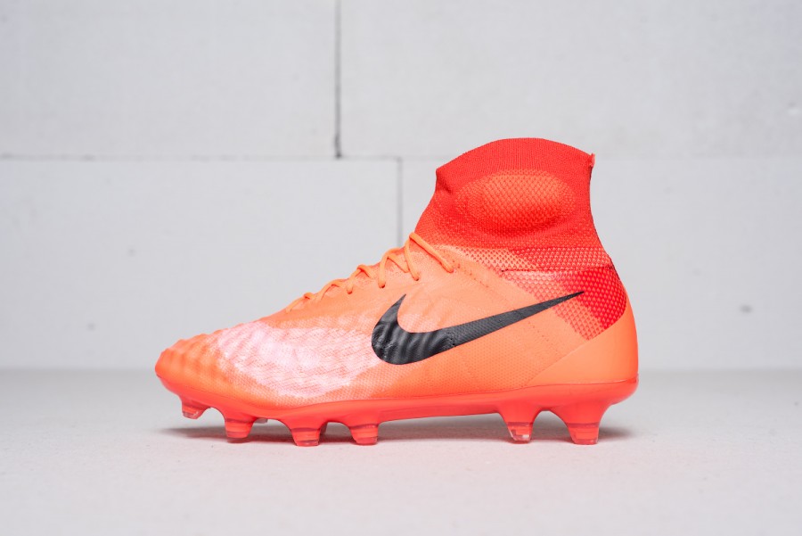 Футбольная обувь Nike Magista Obra II FG