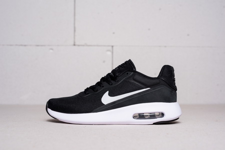 Кроссовки Nike Air Max Thea