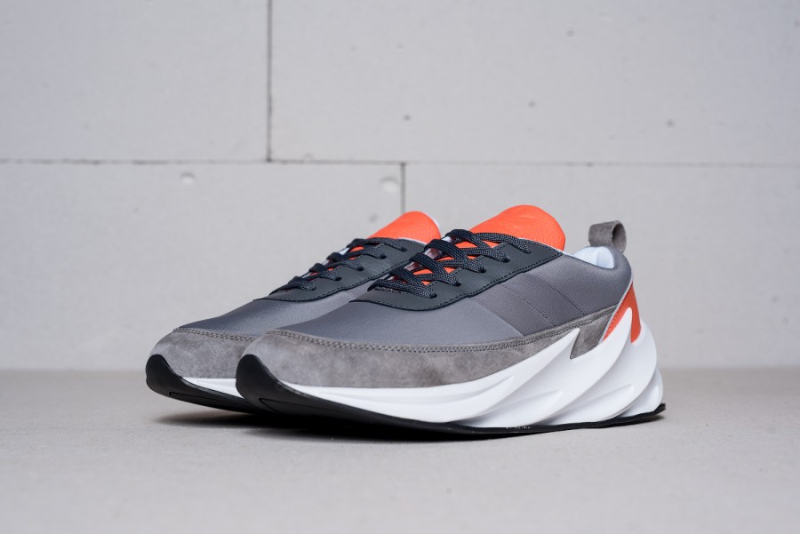 Кроссовки Adidas SHARKS