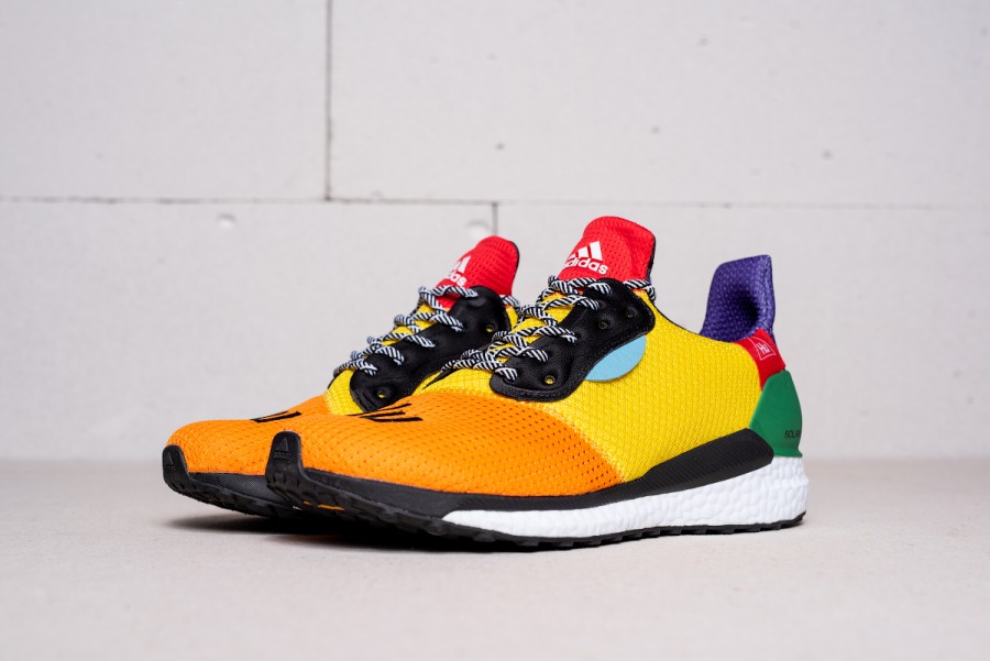 Кроссовки Adidas Solar HU