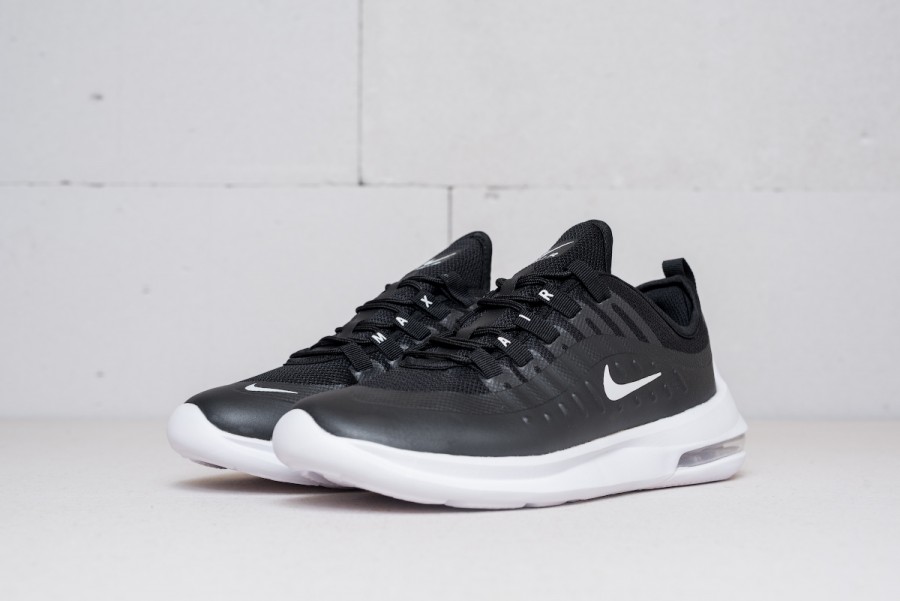 Кроссовки Nike Air Max Axis