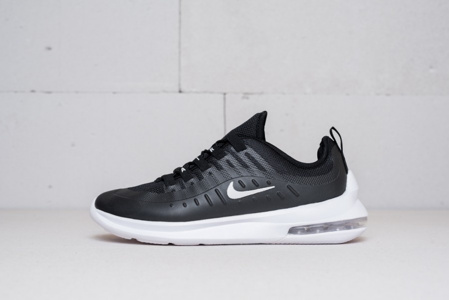 Кроссовки Nike Air Max Axis