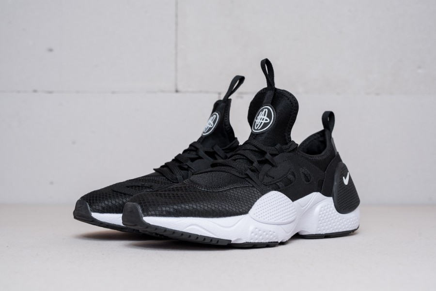 Кроссовки Nike Air Huarache EDGE