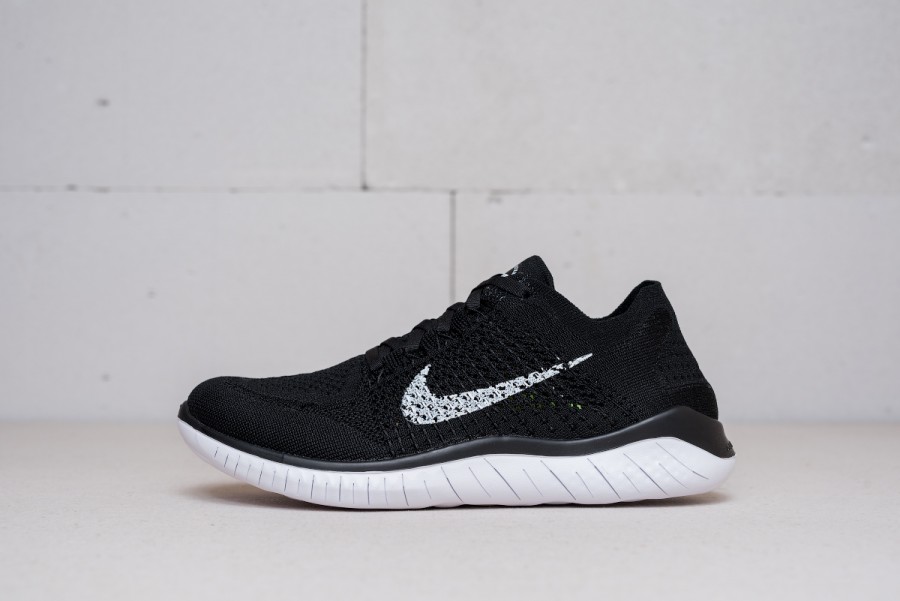 Кроссовки Nike Free RN Flyknit