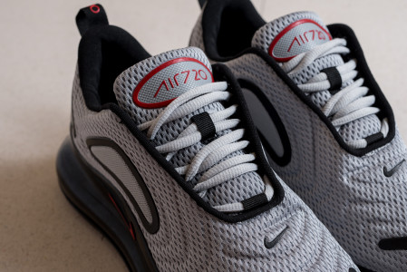 Кроссовки Nike Air Max 720