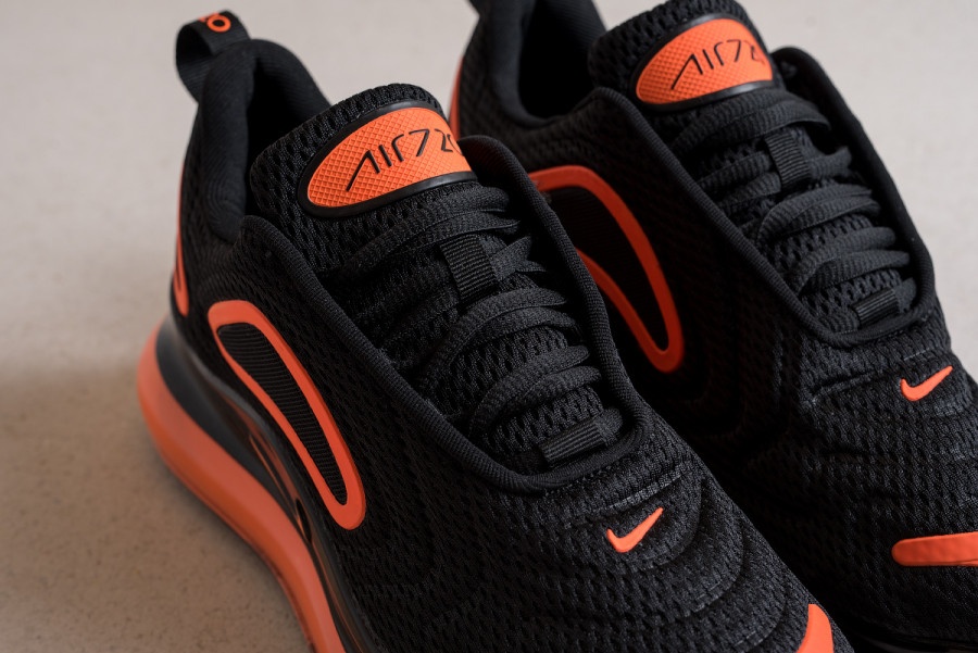Кроссовки Nike Air Max 720