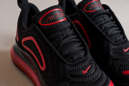 Кроссовки Nike Air Max 720