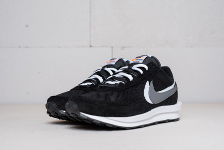Кроссовки Nike Waffle Daybreak x SACAI