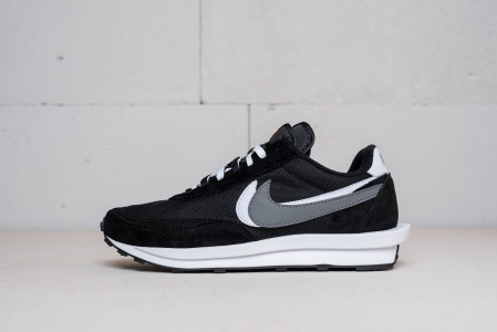 Кроссовки Nike Waffle Daybreak x SACAI