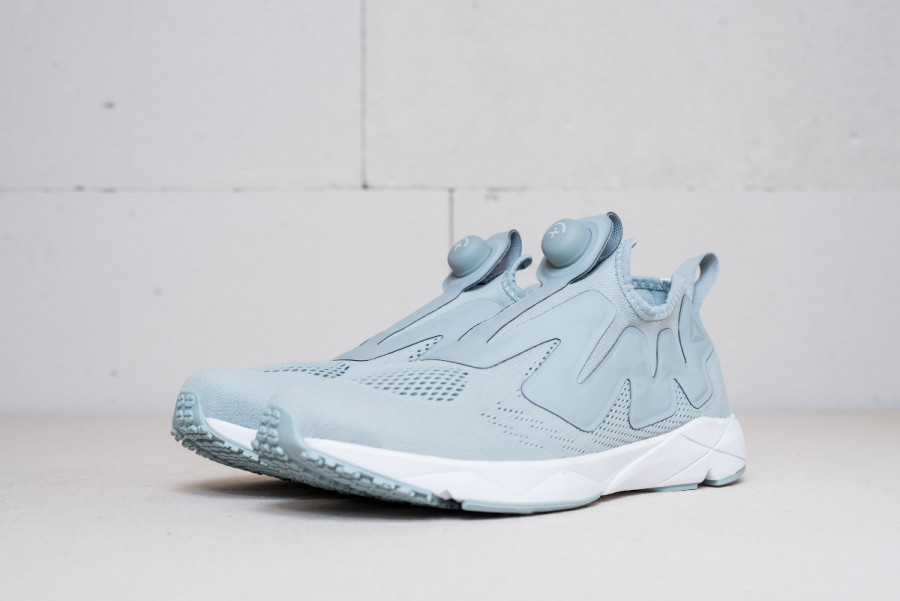 Кроссовки Reebok Pump x Supreme x Vetements