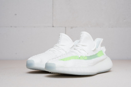 Кроссовки Adidas Yeezy 350 V2