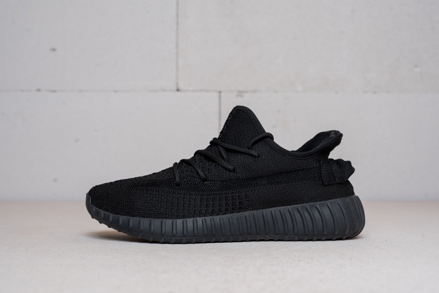 Кроссовки Adidas Yeezy 350 V2